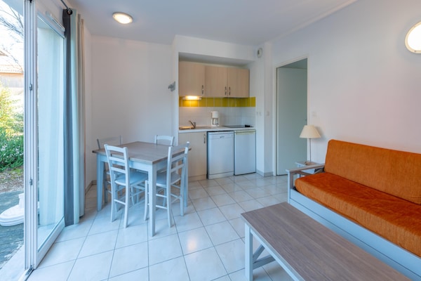Foto van Bosverblijf voor 4 personen aan het meer - Vakantiehuis in Parentis-en-Born - Kitchen