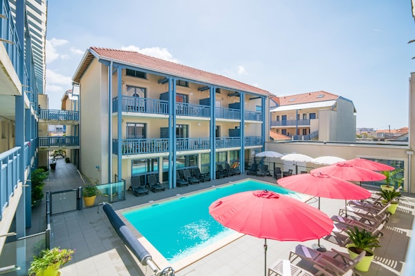 Foto van Appartement aan zee bij Dune du Pilat - Vakantiehuis in Biscarrosse - ExteriorSummer