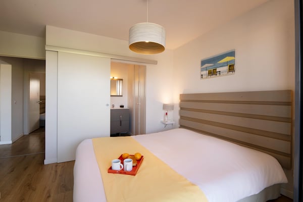 Foto van Familieappartement aan de Atlantische kust - Vakantiehuis in Biscarrosse - BedRoom