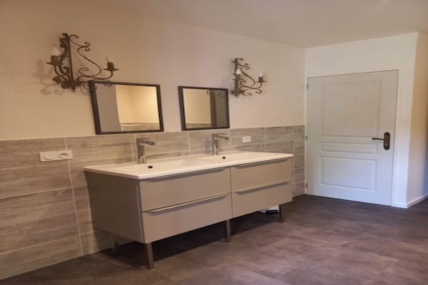 Foto van Luxe vakantiehuis met privézwembad - Vakantiehuis in Buzon - BathRoom