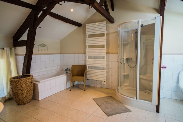 Foto van Luxe vakantiehuis met privézwembad - Vakantiehuis in Buzon - BathRoom