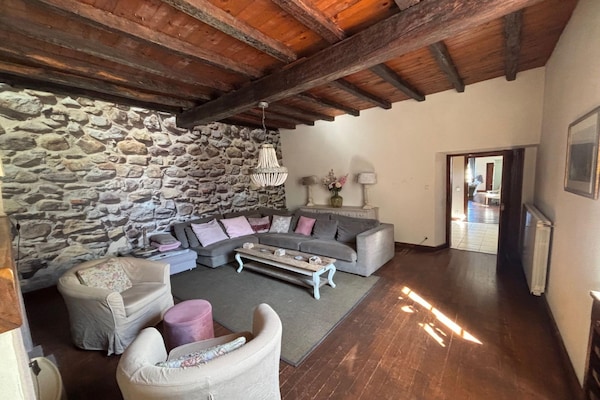 Foto van Luxe vakantiehuis met privézwembad - Vakantiehuis in Buzon - LivingRoom