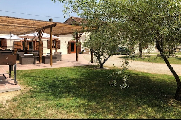 Foto van Luxe vakantiehuis met privézwembad - Vakantiehuis in Buzon - TerraceBalcony