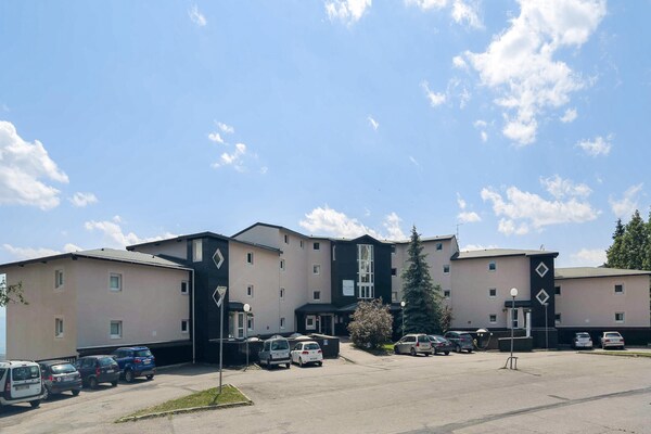 Foto van Premium Cerdagne-appartement voor 6 personen - Vakantiehuis in Font Romeu Ermitage - ExteriorSummer