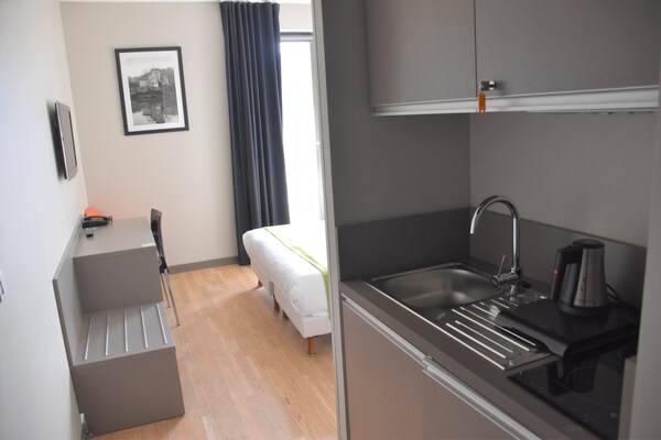 Foto van Stadsverblijf Lyon nabij de rivier de Sâone - Vakantiehuis in Lyon - Kitchen