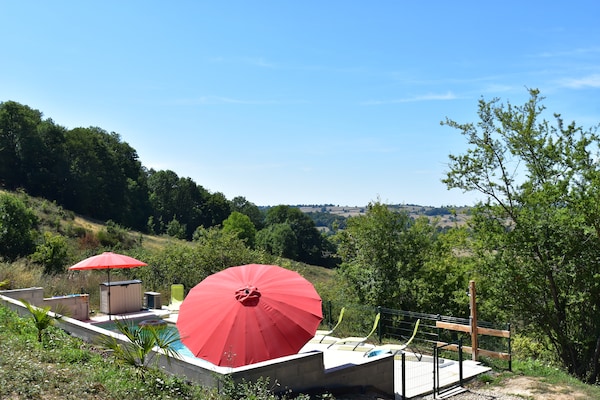 Foto van Landhuis in Cuzy met zwembad en uitzicht - Vakantiehuis in Cuzy - PoolOfHouse