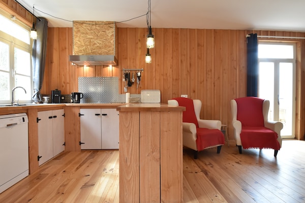 Foto van Landhuis in Cuzy met Zwembad - Vakantiehuis in Cuzy - Kitchen