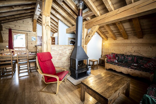 Foto van Appartement met skitoegang in de Noordelijke Alpen - LivingRoom