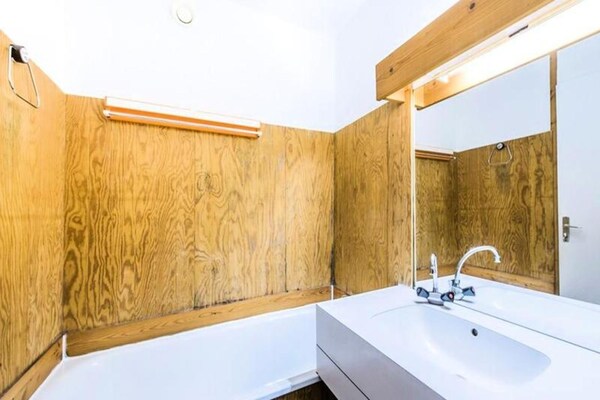 Foto van Studio in Valmorel bij Skiliften & Wandelpaden - Vakantiehuis in Valmorel - BathRoom