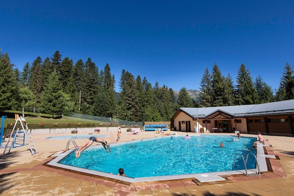 Foto van Chique duplexappartement in Doucy - Vakantiehuis in La Léchère - PoolOfHouse