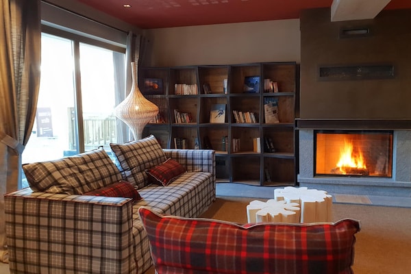Foto van Vakantiehuis in Alpen bij Skitrails - Vakantiehuis in Beaufort - LivingRoom