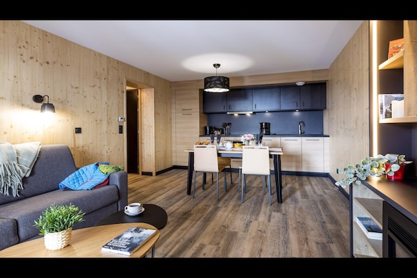 Foto van Appartement in Le Corbier met Spa & Zwembad - Vakantiehuis in Villarembert - LivingRoom