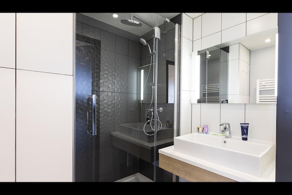 Foto van Appartement in Le Corbier met Spa & Zwembad - Vakantiehuis in Villarembert - BathRoom