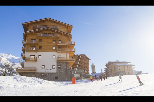 Foto van Appartement in Tignes met Spa en Zwembad - Vakantiehuis in Tignes - ExteriorWinter