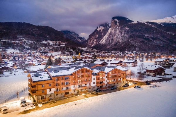 Foto van Appartement in Samoëns met Zwembad & Spa - Vakantiehuis in Samoëns - ExteriorWinter