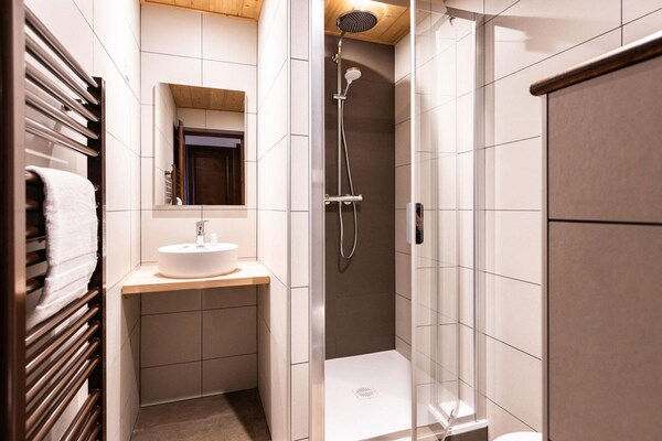 Foto van Appartement in Franse Alpen, Savoyaardse stijl - Vakantiehuis in Val Thorens - BathRoom
