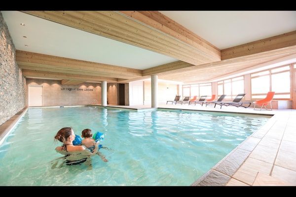 Foto van Appartement in Les Menuires met Spa & Zwembad - Vakantiehuis in St Martin de Belleville - PoolOfHouse