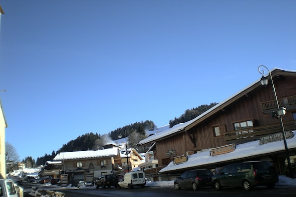 Foto van Appartement in Le Village met balkon - Vakantiehuis in Notre Dame de Bellecombe - AreaWinter1KM