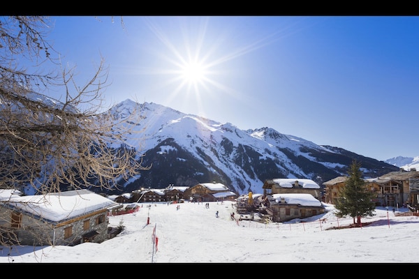 Foto van Appartement in Frankrijk met Spa en Uitzicht - Vakantiehuis in Sainte-Foy Tarentaise - ViewWinter