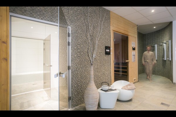 Foto van Appartement in Frankrijk met Spa en Uitzicht - Vakantiehuis in Sainte-Foy Tarentaise - Wellness