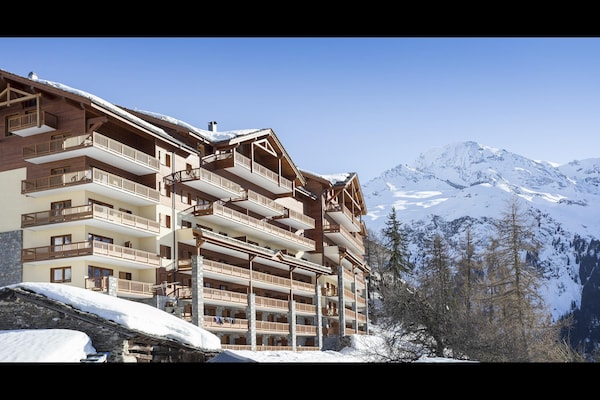 Foto van Appartement in Frankrijk met Spa en Uitzicht - Vakantiehuis in Sainte-Foy Tarentaise - ExteriorWinter