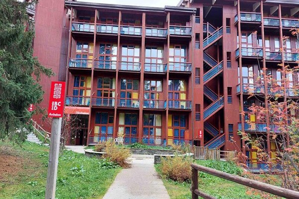 Foto van Charmant duplex appartement, ingericht voor 6 personen, vlakbij de pistes in het dorp Charmettoger in Arc 1800 - Untagged