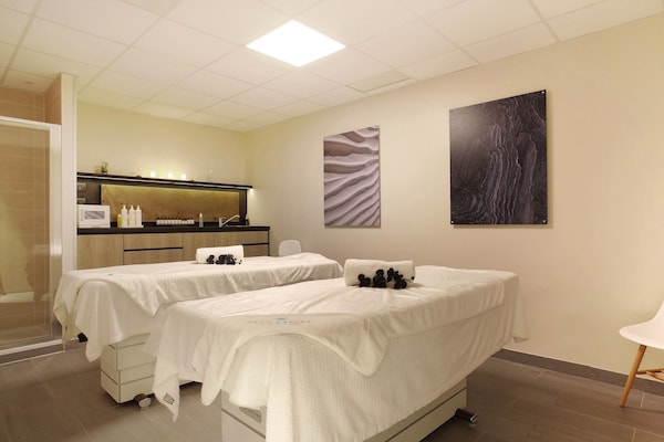 Foto van Chalet in La Clusaz met Zwembad & Spa - Vakantiehuis in La Clusaz - ParkFacilities