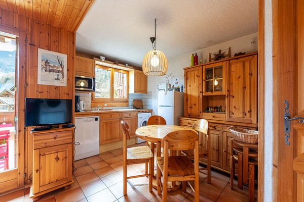 Foto van Chalet met 2 slaapkamers in Morillon - Vakantiehuis in Morillon - Kitchen