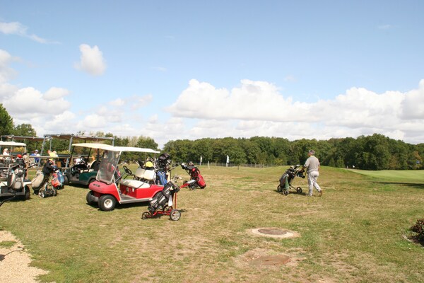 Foto van Luxe villa in Frankrijk met zwembad - Vakantiehuis in Vasles - AreaSummer1KM