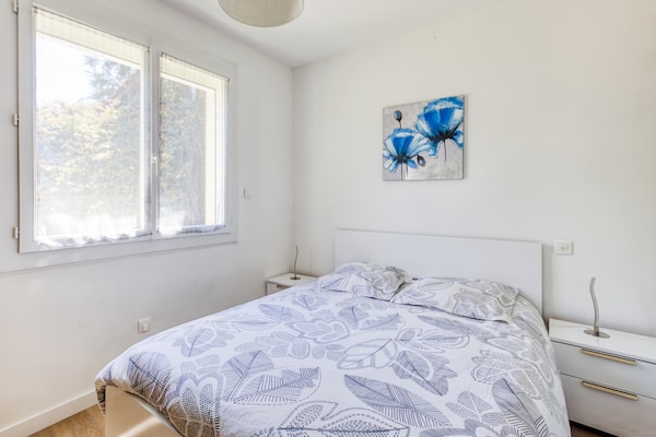 Foto van Vakantiehuis in Barry-d'Islemade met Zwembad - Vakantiehuis in Barry D'islemade - BedRoom