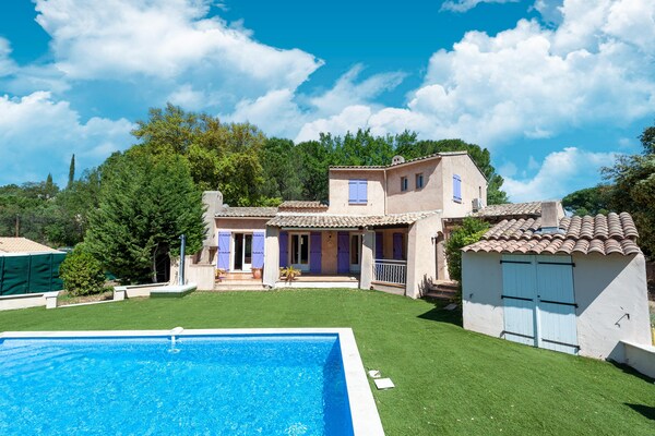 Foto van Villa in Vidauban bij Wijngaarden & Stranden - Vakantiehuis in Vidauban - ExteriorSummer