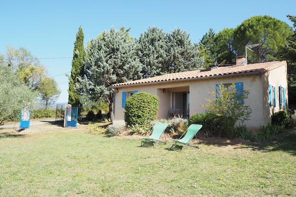 Foto van Cottage in Luberon bij Apt Markt - Vakantiehuis in Apt - ExteriorSummer