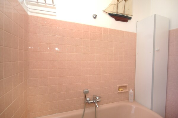 Foto van Villa in Crillon-le-Brave bij Mont Ventoux - Vakantiehuis in Crillon-le-Brave - BathRoom