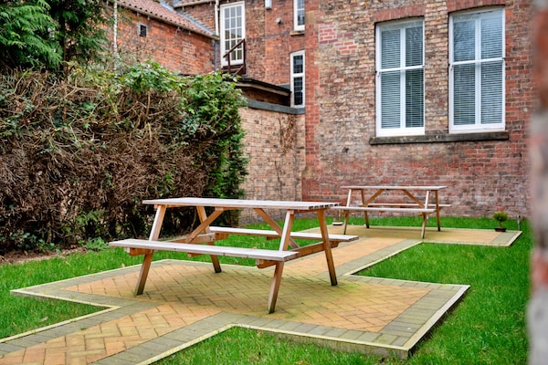 Foto van Appartement in Boroughbridge bij High Street - Vakantiehuis in Boroughbridge - GardenSummer