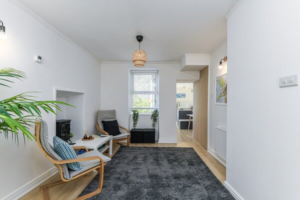 Foto van Cottage in Snowdonia met Filmkamer & Uitzicht - Vakantiehuis in Blaenau Ffestiniog - LivingRoom