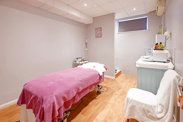 Foto van Gloucester Robinswood By Sunday - Junior Suite - Vakantiehuis in Gloucester - HotelFacilitiesAndServices