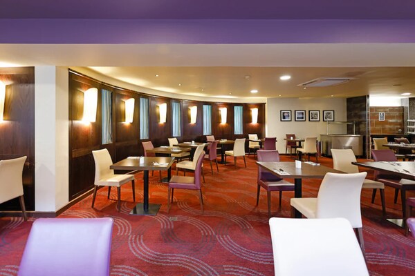 Foto van Gloucester Robinswood By Sunday - Junior Suite - Vakantiehuis in Gloucester - HotelFacilitiesAndServices
