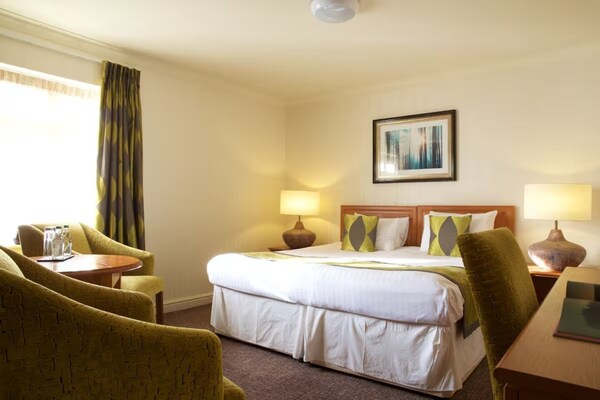 Foto van Deluxe Tweepersoonskamer Met 2 Aparte Bedden - Vakantiehuis in London - BedRoom