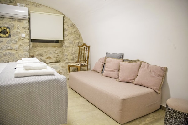 Foto van Appartement in Areopoli bij Limeni Strand - Vakantiehuis in Areopoli - BedRoom