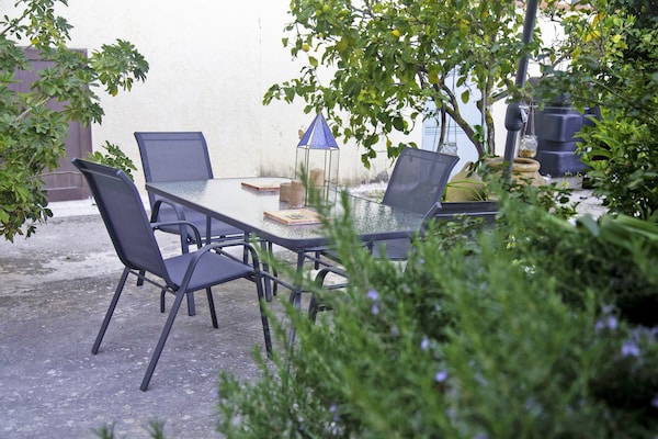 Foto van Studio in Areopoli bij Limeni Strand - Vakantiehuis in Areopoli - TerraceBalcony