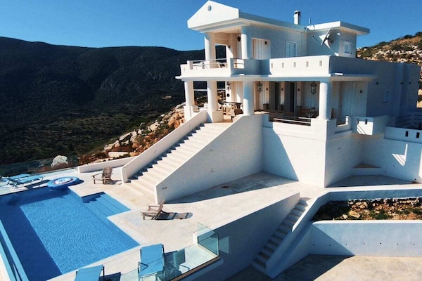 Foto van Eco Villa Vasilitsi Comfortabele vakantiewoning - Vakantiehuis in Koroni-Vasilitsi - Untagged