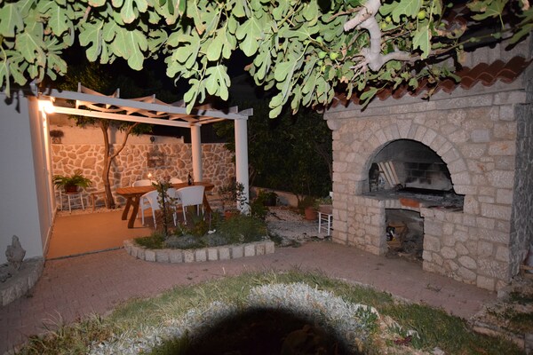 Foto van Comfortabel appartement met balkon - Vakantiehuis in Pag - Facilities