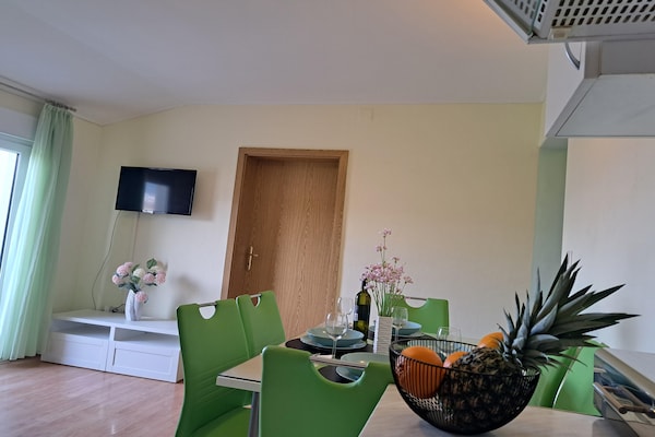 Foto van Appartement in Kastel bij de Zee - Vakantiehuis in Kaštel Štafilić - LivingRoom