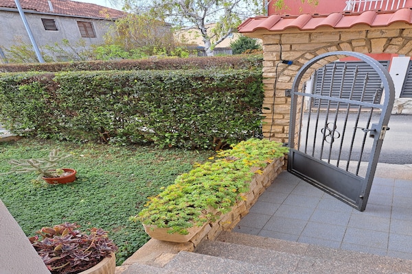 Foto van Appartement in Kastel bij de Zee - Vakantiehuis in Kaštel Štafilić - GardenSummer