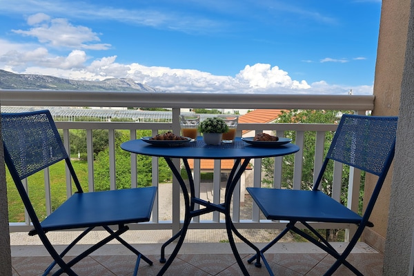 Foto van Appartement in Kastel bij de Zee - Vakantiehuis in Kaštel Štafilić - TerraceBalcony
