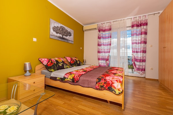 Foto van Appartement in Dramalj bij Strand & Zwembad - Vakantiehuis in Dramalj - BedRoom