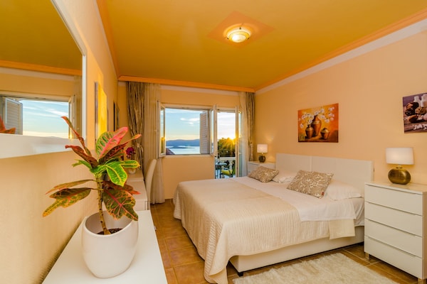 Foto van Hotel Pansion Villa Antonio - Standard Double Room 5 - BedRoom