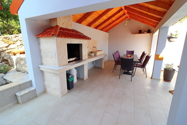 Foto van Villa Lavanda Korčula - Five Bedroom Villa with Pool and Sea View - Facilities