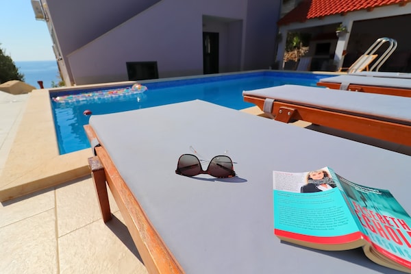 Foto van Villa Lavanda Korčula - Five Bedroom Villa with Pool and Sea View - Pool