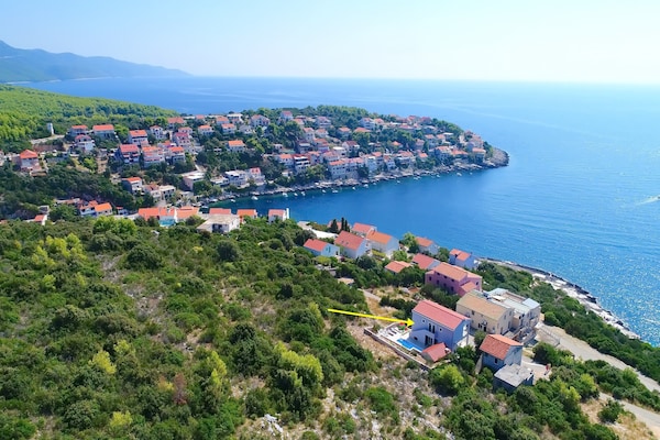 Foto van Villa Lavanda Korčula - Five Bedroom Villa with Pool and Sea View - View